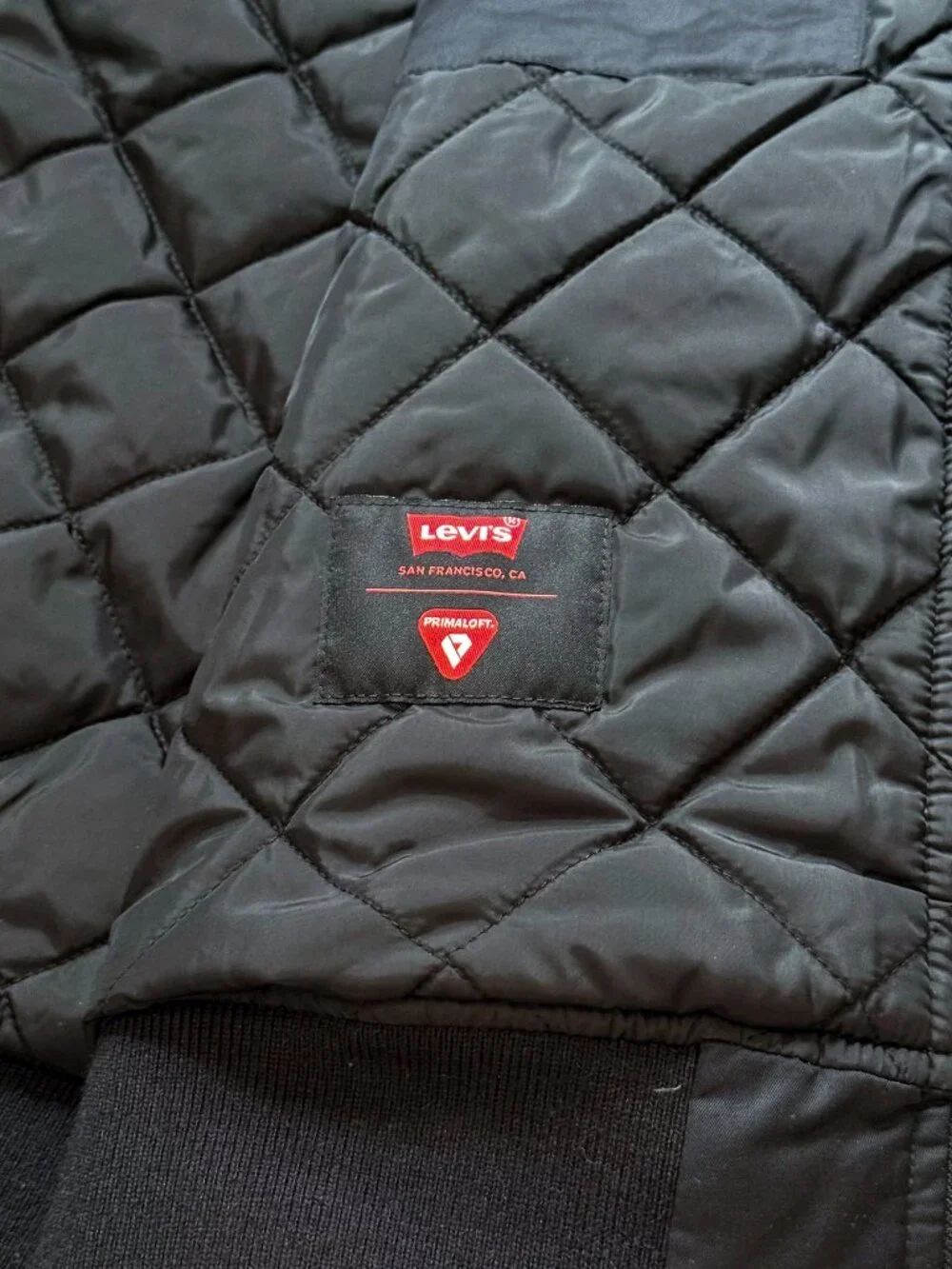 Levis size medium